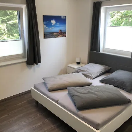 Ferienwohnung Flair 胡苏姆